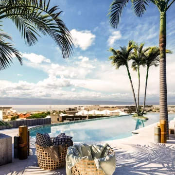 Cocobeach 2 Menesse Penthouse Studios
