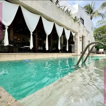 For Rent ! Beautiful Jade House, 5 Bedrooms Maid's Room Office, Near the Sea, Playacar
