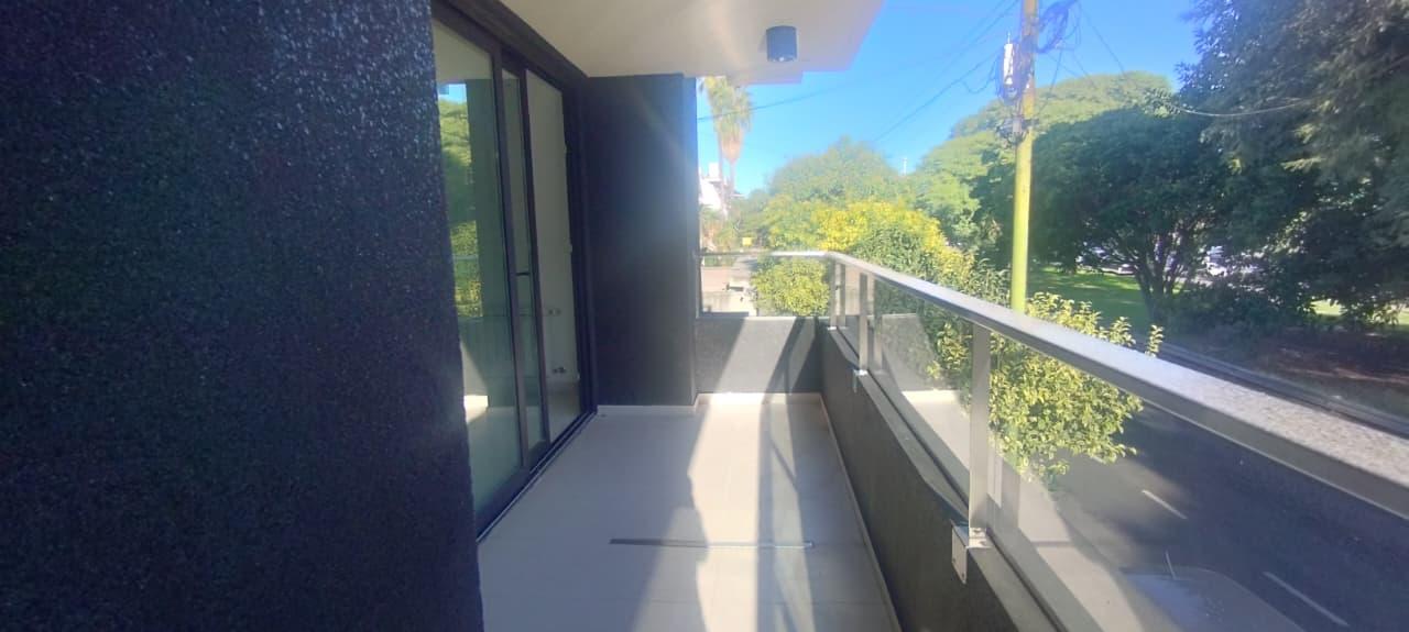 Departamento en Mataderos, depto de 4 ambientes en caba, depto con patio y balcon en caba - Principal