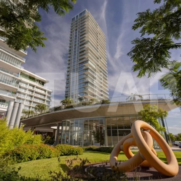 Venta 4 Ambientes con balcón aterrazado y dependencia de servicio - SLS - Puerto Madero