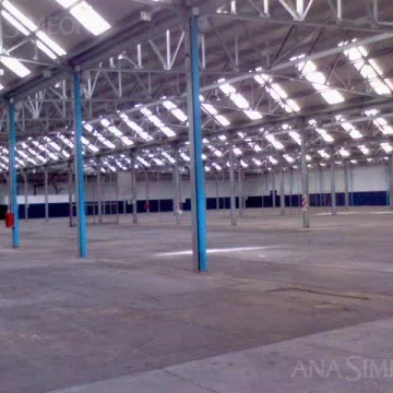 Nave Industrial - Alquiler - Hurlingham