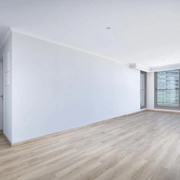 Venta y Alquiler Anual Apartamento 2 Dormitorios Place Lafayette, Punta del Este