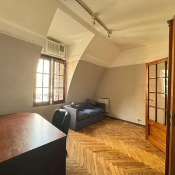 Departamento en venta en San Nicolás reciclado a nuevo