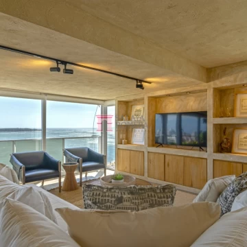Apartamento en Punta del Este Mansa Edificio Tequendama II 4 Dormitorios Parrillero Propio