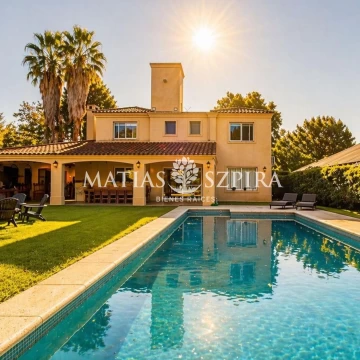 Casa en venta El Casco De Moreno 4 ambientes