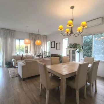 APTO CRÉDITO - Casa en Venta - La Comarca