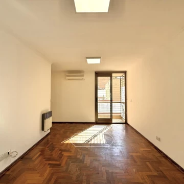 Departamento en Venta de 1 dormitorio y medio en Nueva Cordoba
