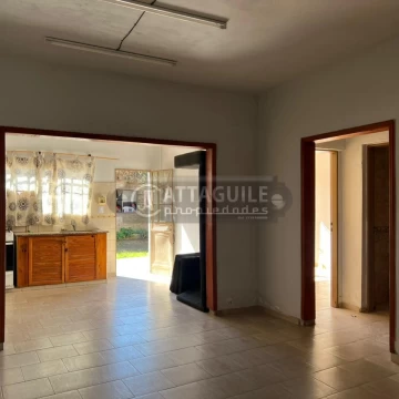 Casa en venta San Antonio De Padua 4 ambientes