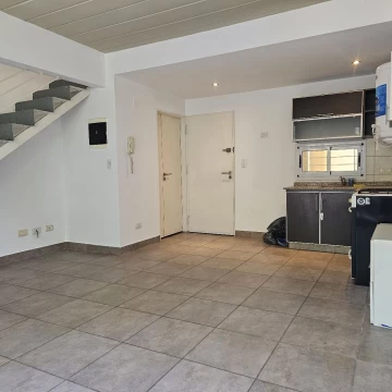 Departamento 2 ambientes amplios en Saavedra