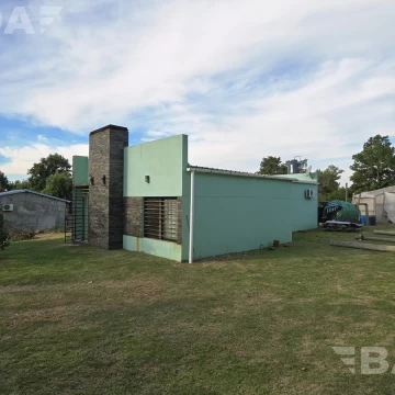 1777575966.jpg