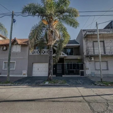 Chalet 5 ambientes venta Ramos Mejia