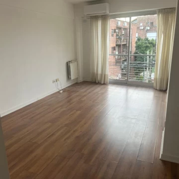 ALQUILER - Departamento - San Isidro