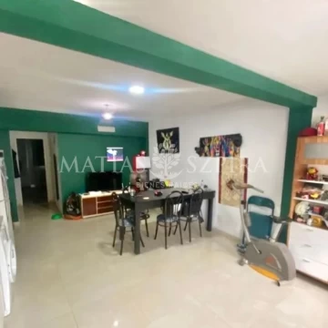 Casa en venta Haedo 2 ambientes