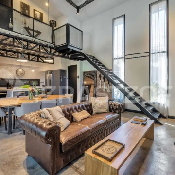Casa a la venta en Altos del Barranco 3 dormitorios,  de doble altura
