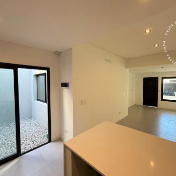 APTO CRÉDITO - PH en venta de 2 ambientes con cochera y patio - San Andres