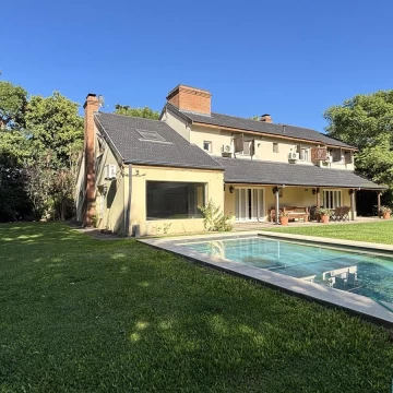 ALQUILER ANUAL CASA 5 AMBIENTES HIGHLAND PARK PILAR
