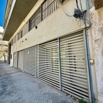 Zeballos 3000 - Monoambiente con cochera en venta - Echesortu