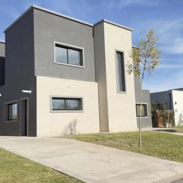 Casa a estrenar en  San Pablo