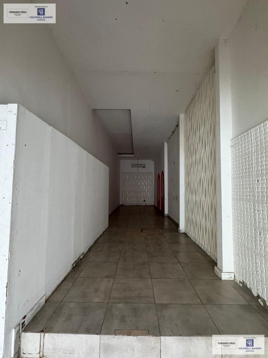 Hall central