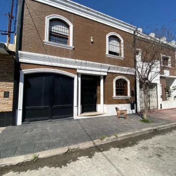 Casa En Barrio Sur 