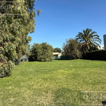 Lote central de 781 metros en el Golondrinas, Hudson
