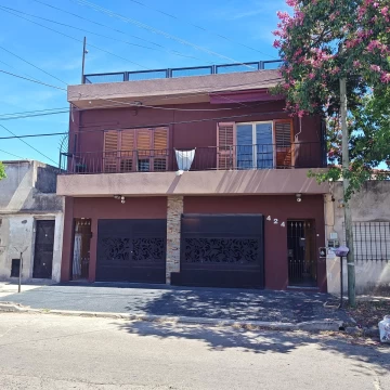 DOBLE UNIDAD EN BERNAL OESTE