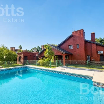 Casa en Venta en Country Banco Provincia