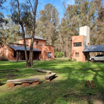 Espectacular casa en 5 montes 