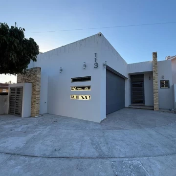 Casa en venta en Fraccionamiento Lomas de Mazatlán 3 Recámaras
