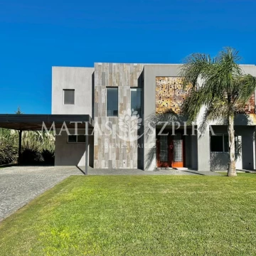 Casa en venta prados del oeste