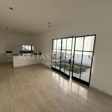 PH en Venta 3 Ambientes en Castelar Norte