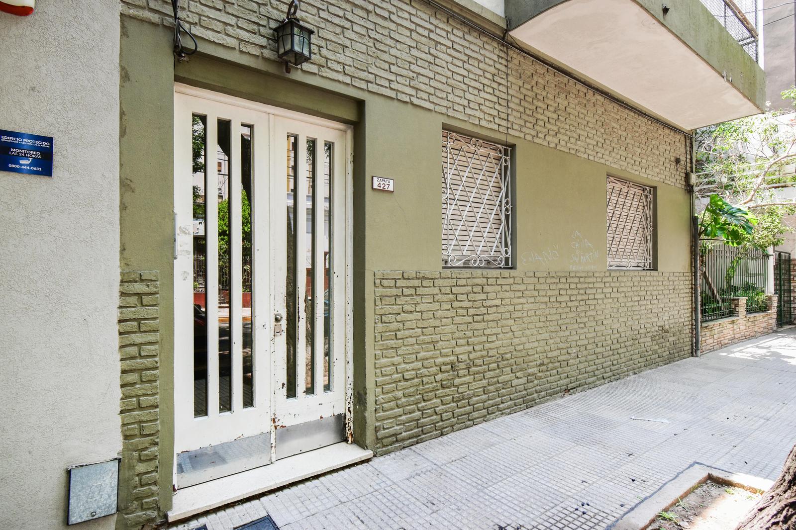 puerta ingreso