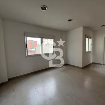VENTA DE OFICINA CENTRO - GALERIA PASEO DE LA CIUDAD