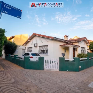 Casa venta 3 ambientes Ramos Mejia