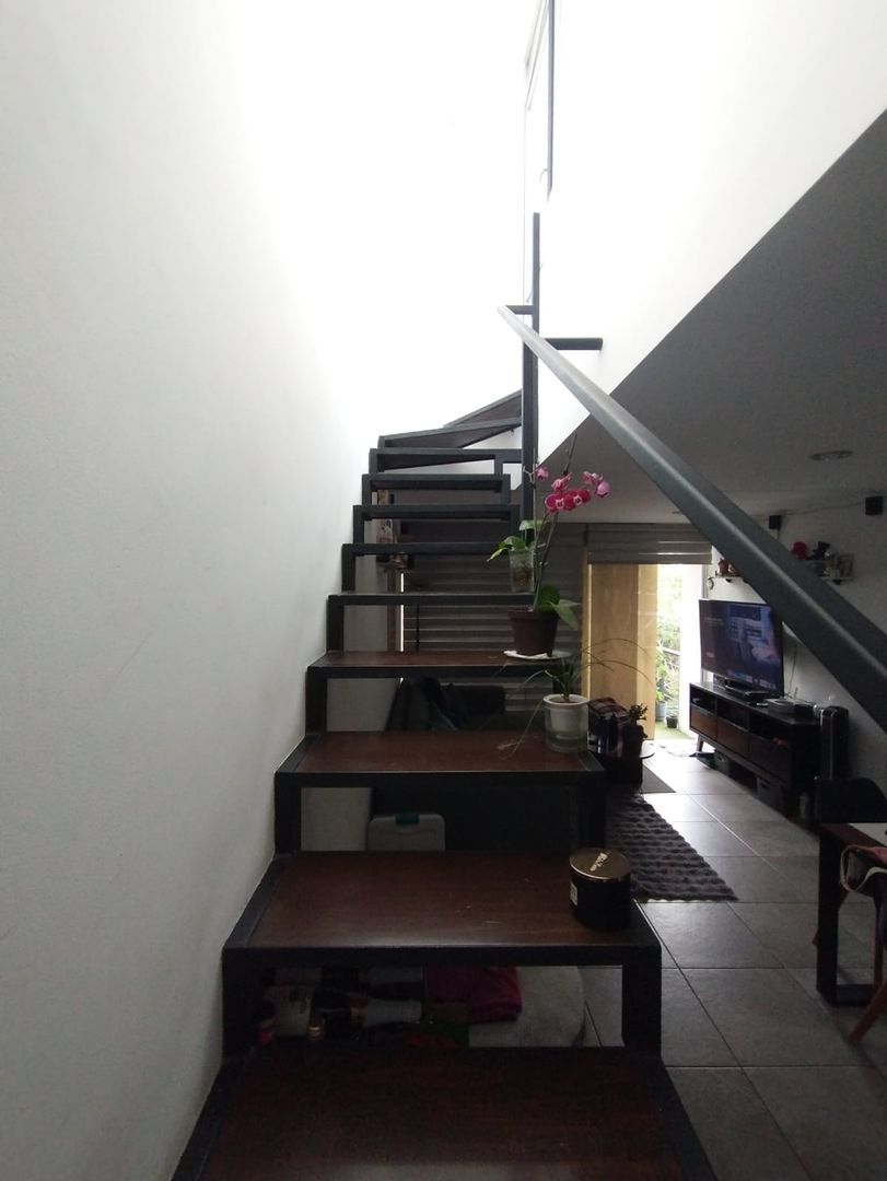 4fad8458-320b-46c5-a0ee-206d49fcb664.jpg