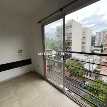 MONOAMBIENTE EN VENTA CON BALCON EN MORÓN