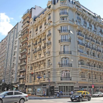Oficina en edificio Rodrigué, Patrimonio histórico de la Ciudad