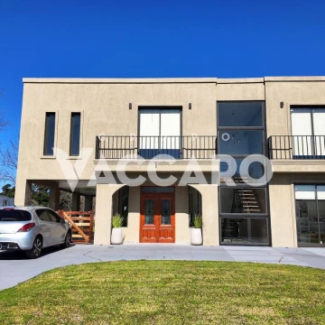Casa en Venta 5 ambientes Prados del Oeste