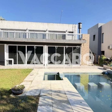 Casa en Venta 6 ambientes Haras Maria Victoria