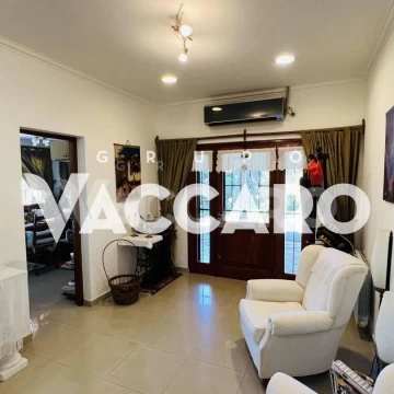 Casa en Venta 4 ambientes en Paso del Rey 