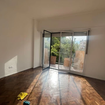 Departamento en Alquiler de 2 ambientes con Balcon en Vicente Lopez