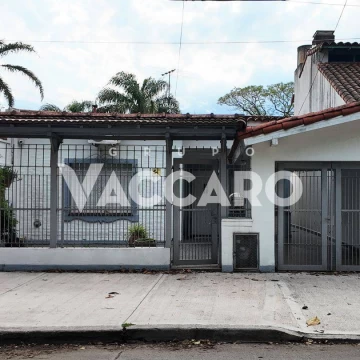 Casa en venta Castelar 4 ambientes