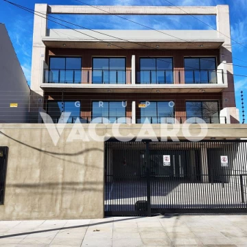 Venta de departamento de 2 ambientes en ramos mejia