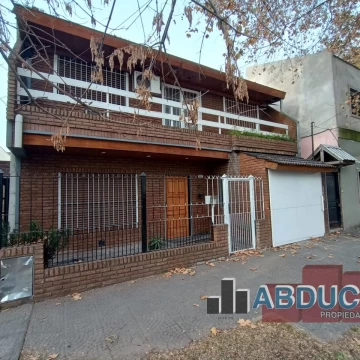 VENTA CASA MULTIFAMILIAR VILLA BALLESTER