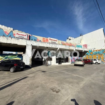 Lote en alquiler en Ituzaingó con edificación
