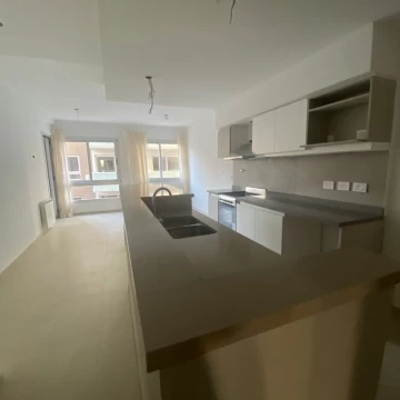 VENTA DEPARTAMENTO 4 AMBIENTES EN CABALLITO . LUMINOSO !!