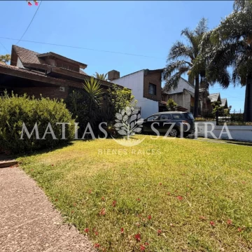 Casa en venta Castelar 5 ambientes