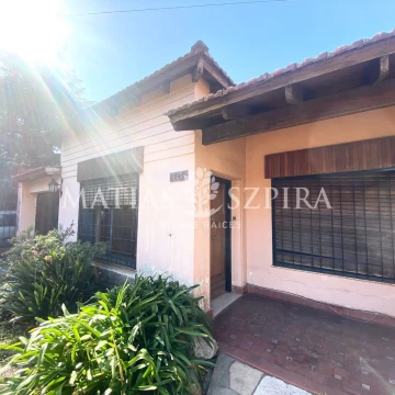 Chalet 4 ambientes en Castelar Norte Apto crédito