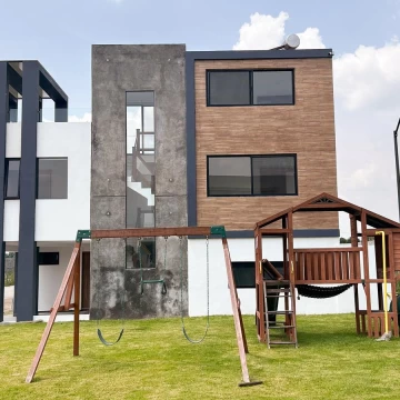CASAS EN PREVENTAEN FRACCIONAMIENTO ALTANA, ZONA SAN ANDRÉS CHOLULA