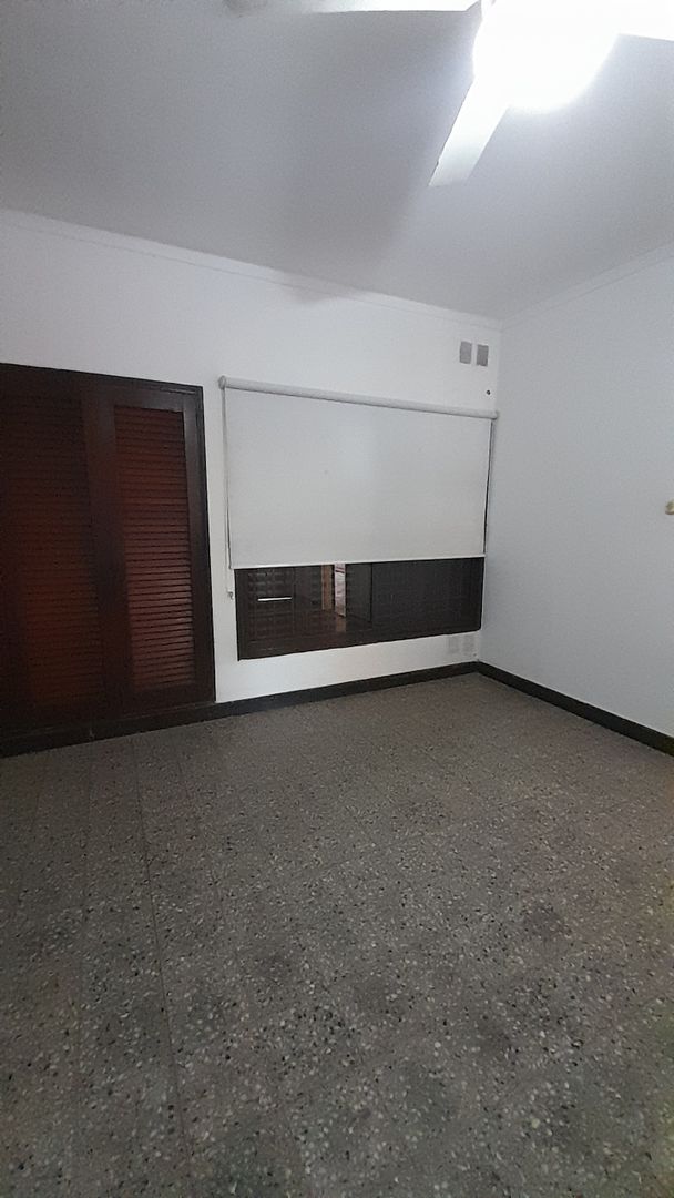 ALVEAR 4758q.jpg